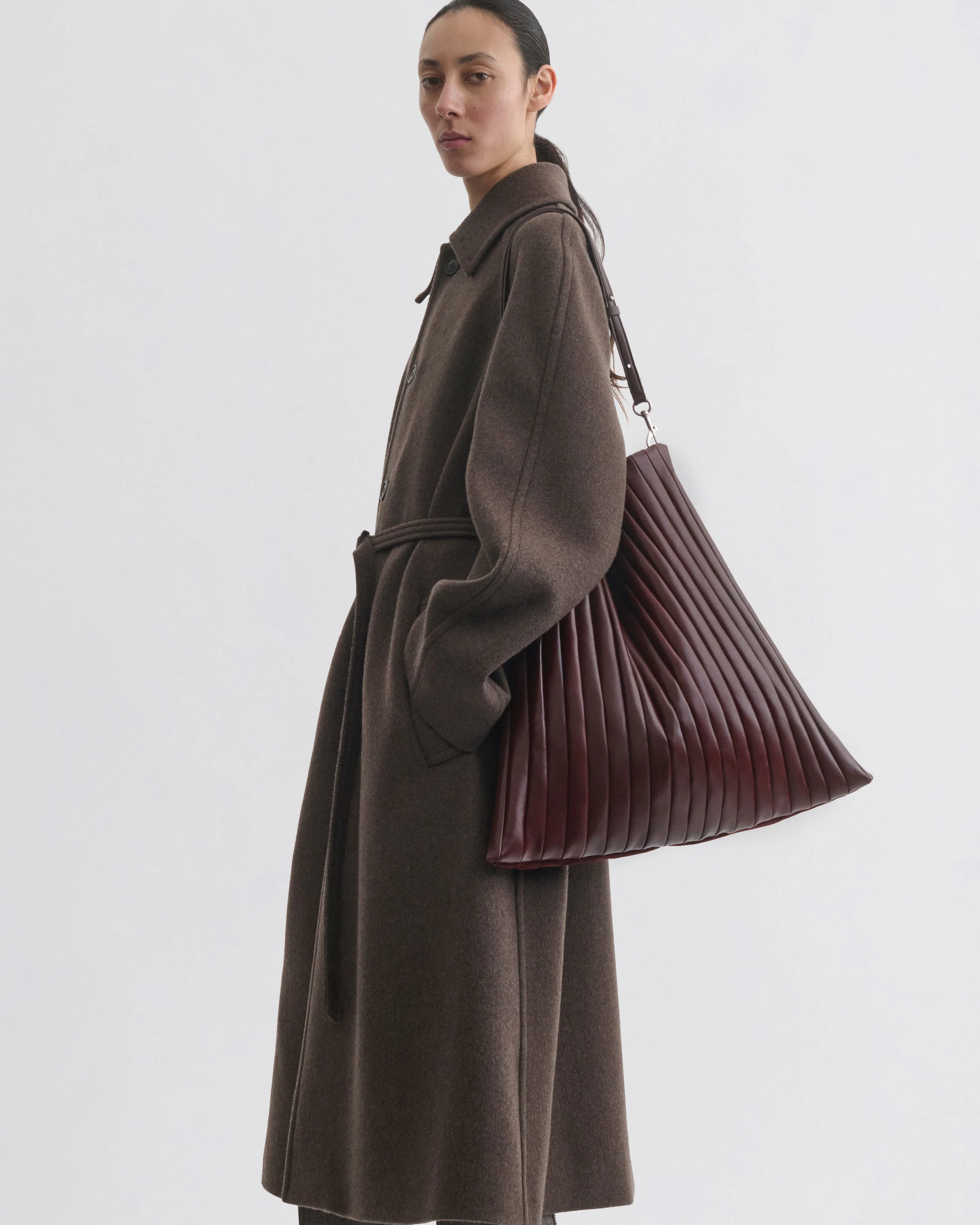 ACCORDION BAG | oxblood leather - Image 2