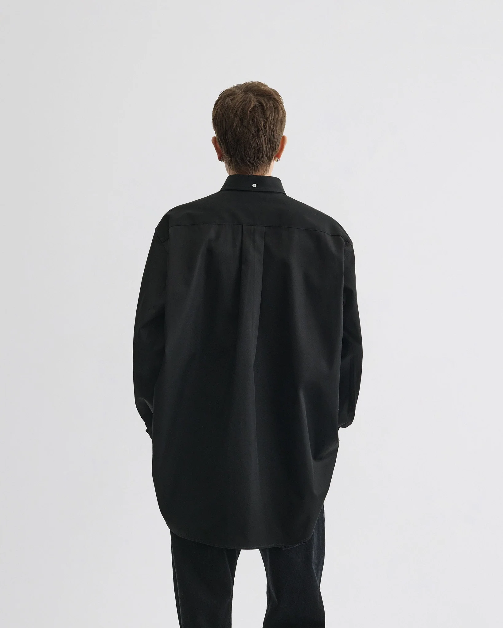 BUTTON COLLAR SHIRT | black cotton - Image 6