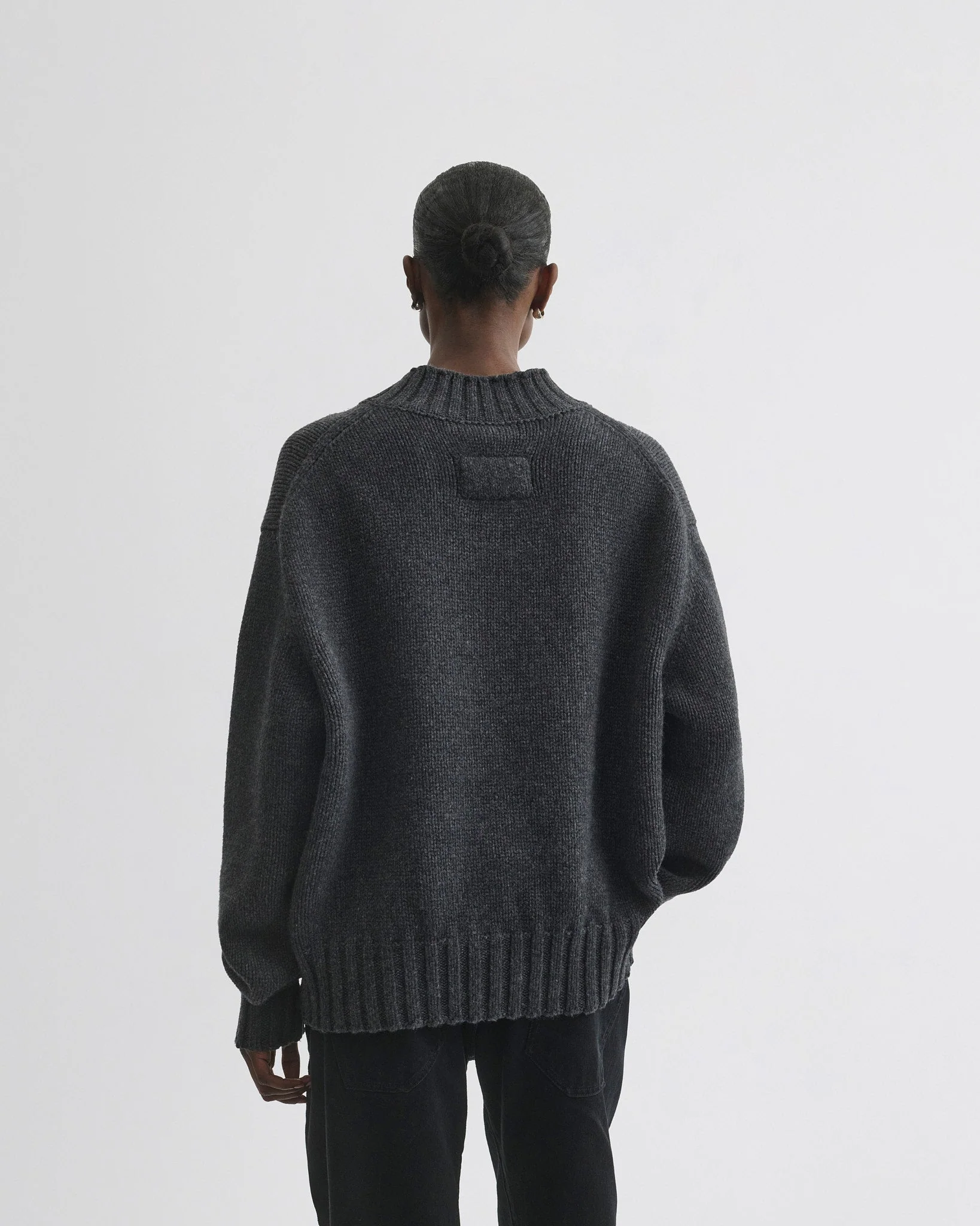 CREWNECK JUMPER | grey cashmere - Image 6