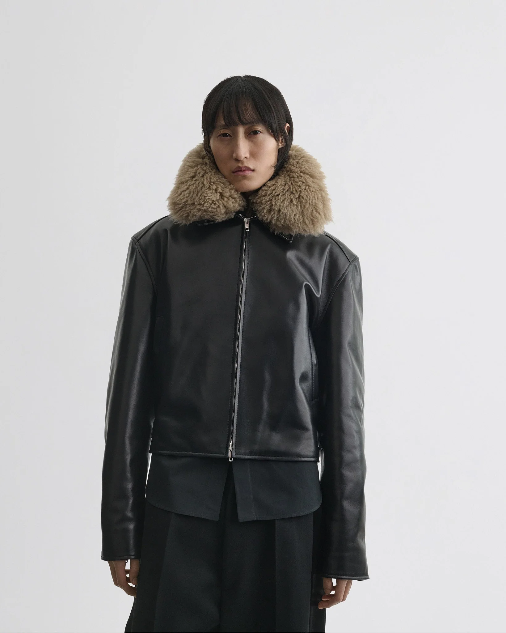 CROPPED AVIATOR JACKET | black leather - Image 4