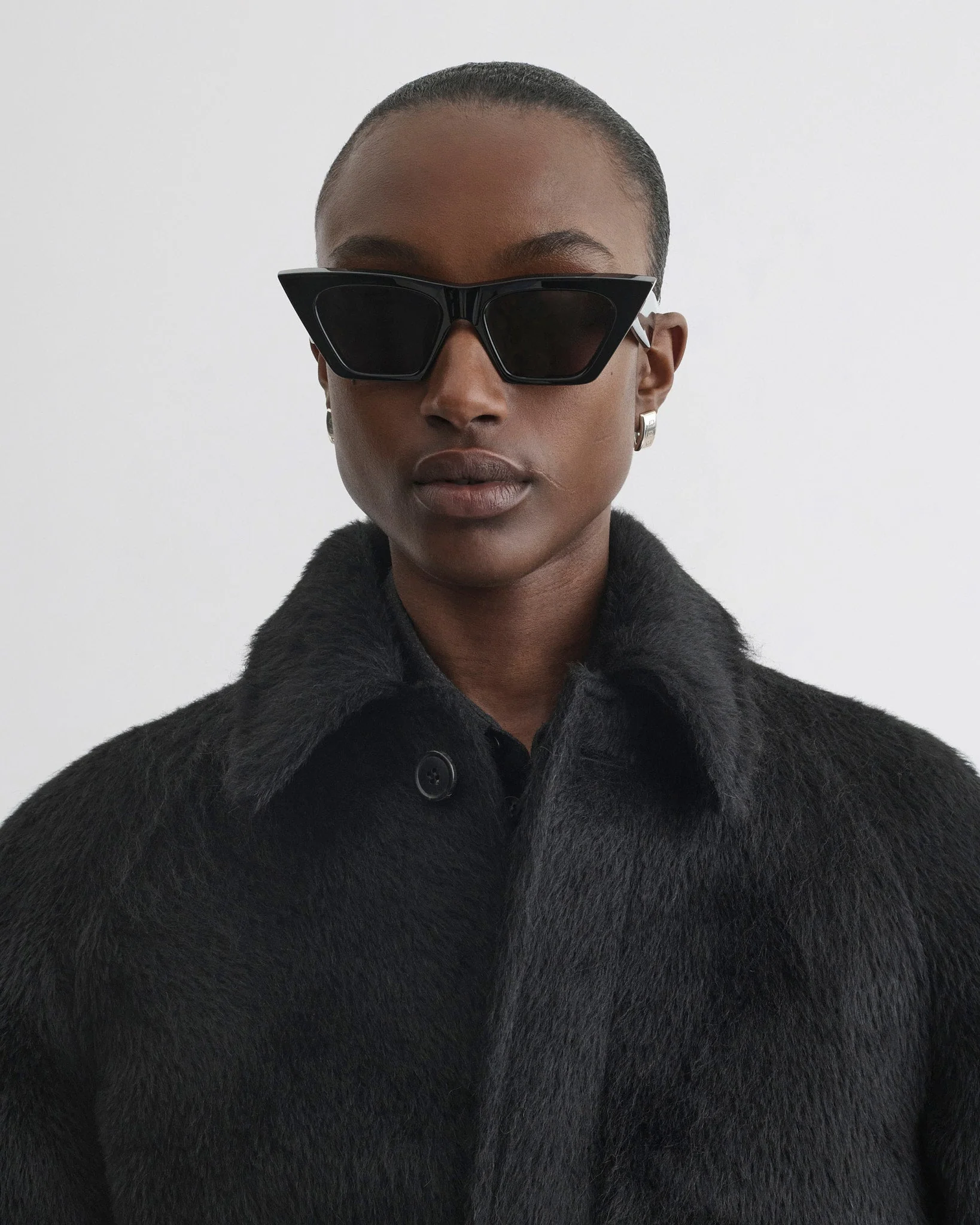 CROPPED CAR COAT | black alpaca wool - Image 4