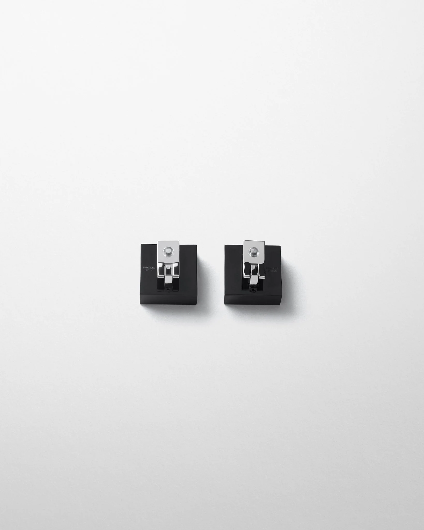 CUBE STUDS | black bronze - Image 2