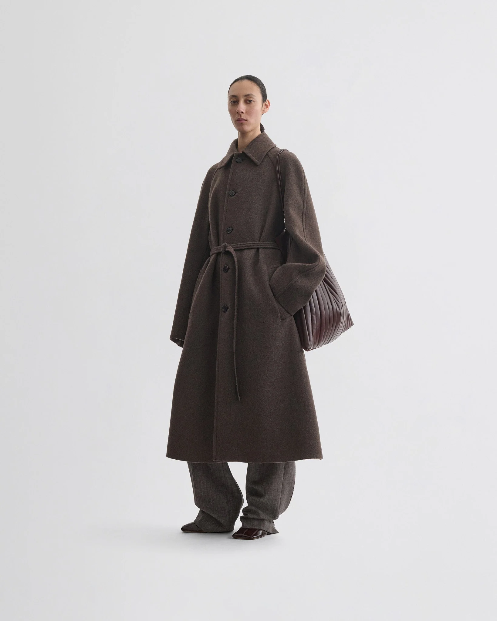 CURVE SHOULDER COAT | brown cashmere - Image 3