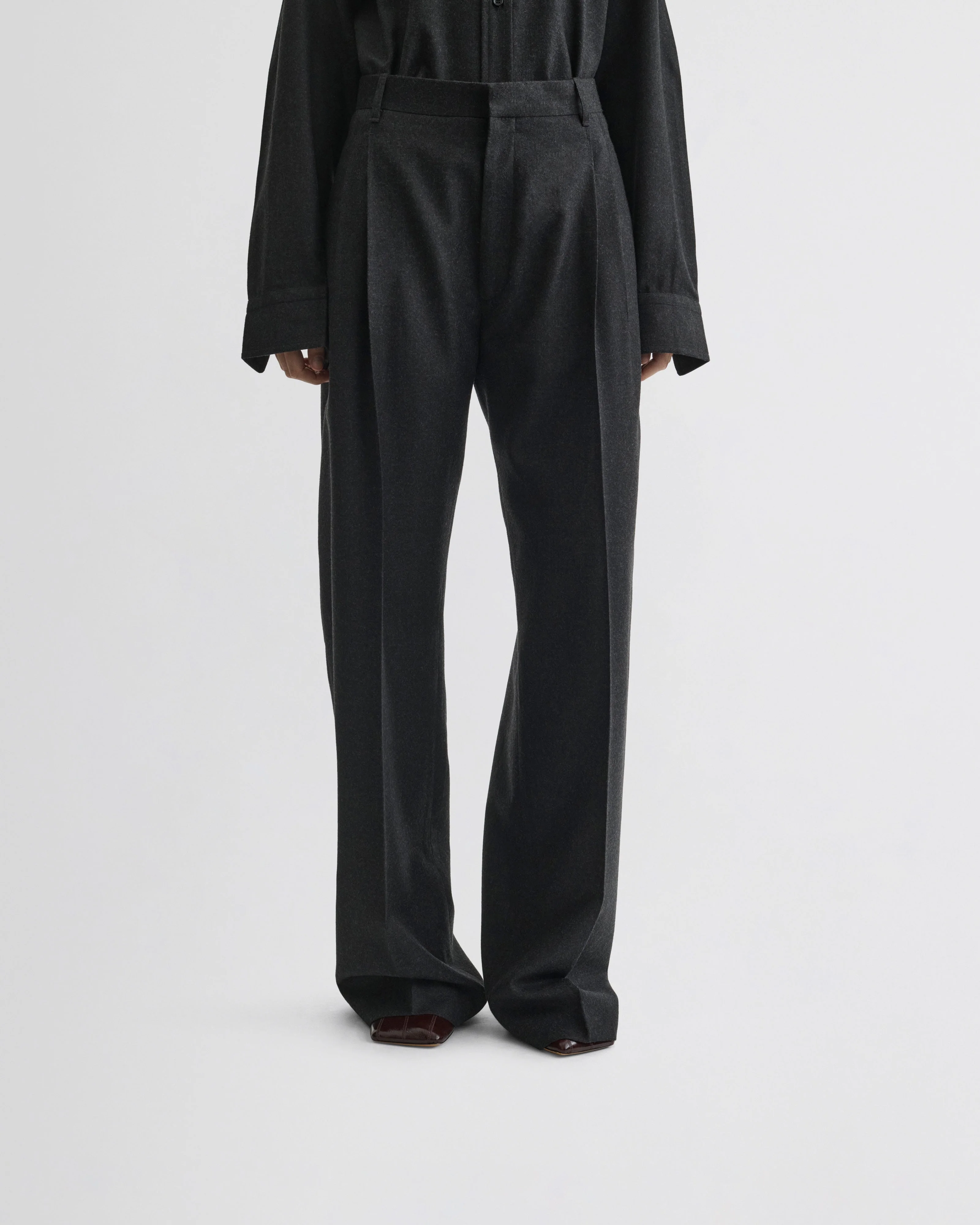 DOUBLE PLEAT TROUSERS | charcoal wool - Image 4