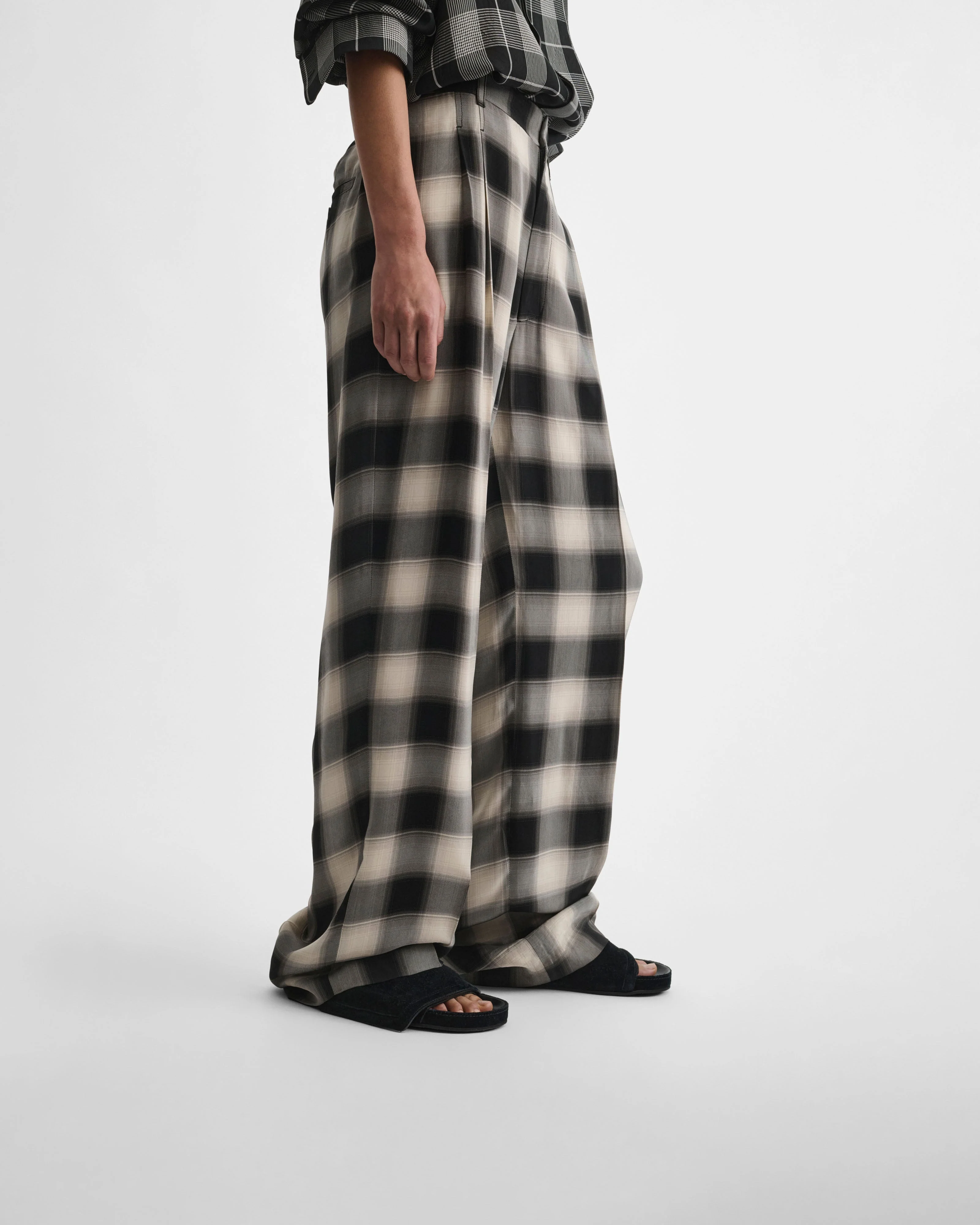 DOUBLE PLEAT TROUSERS | b/b check viscose - Image 5