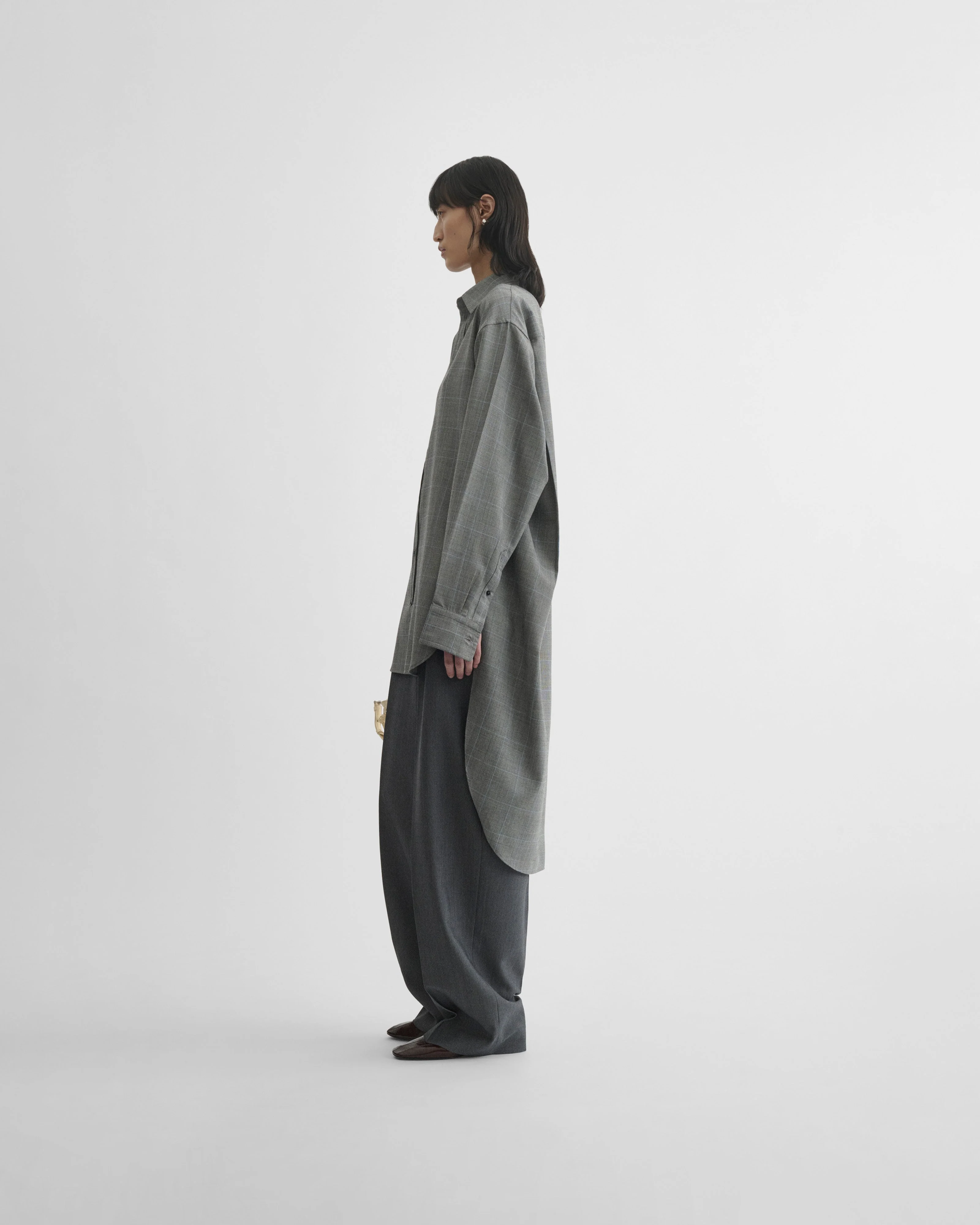 ELONGATED SHIRT | black-blue wool - Image 4
