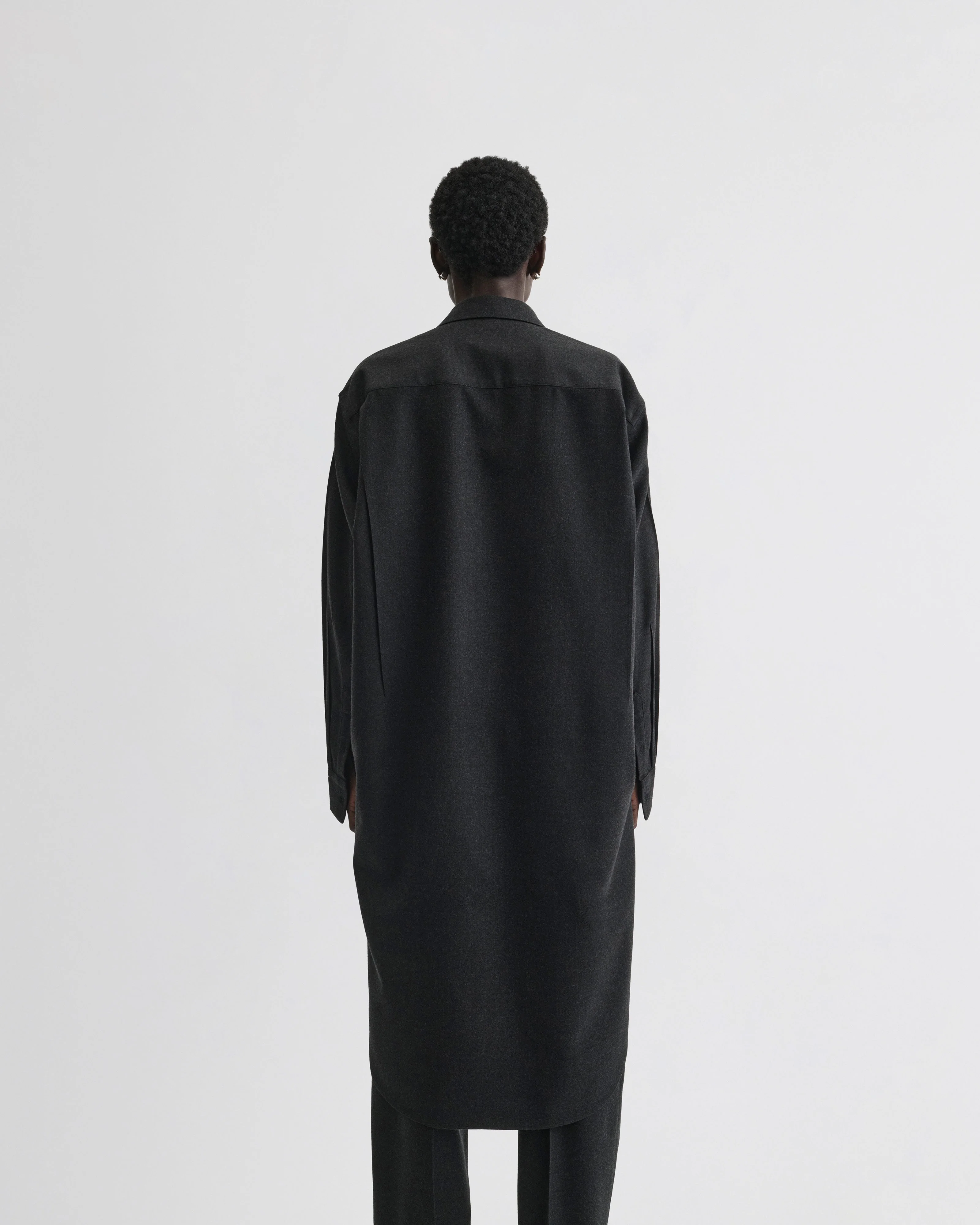 ELONGATED SHIRT | charcoal wool - Image 5