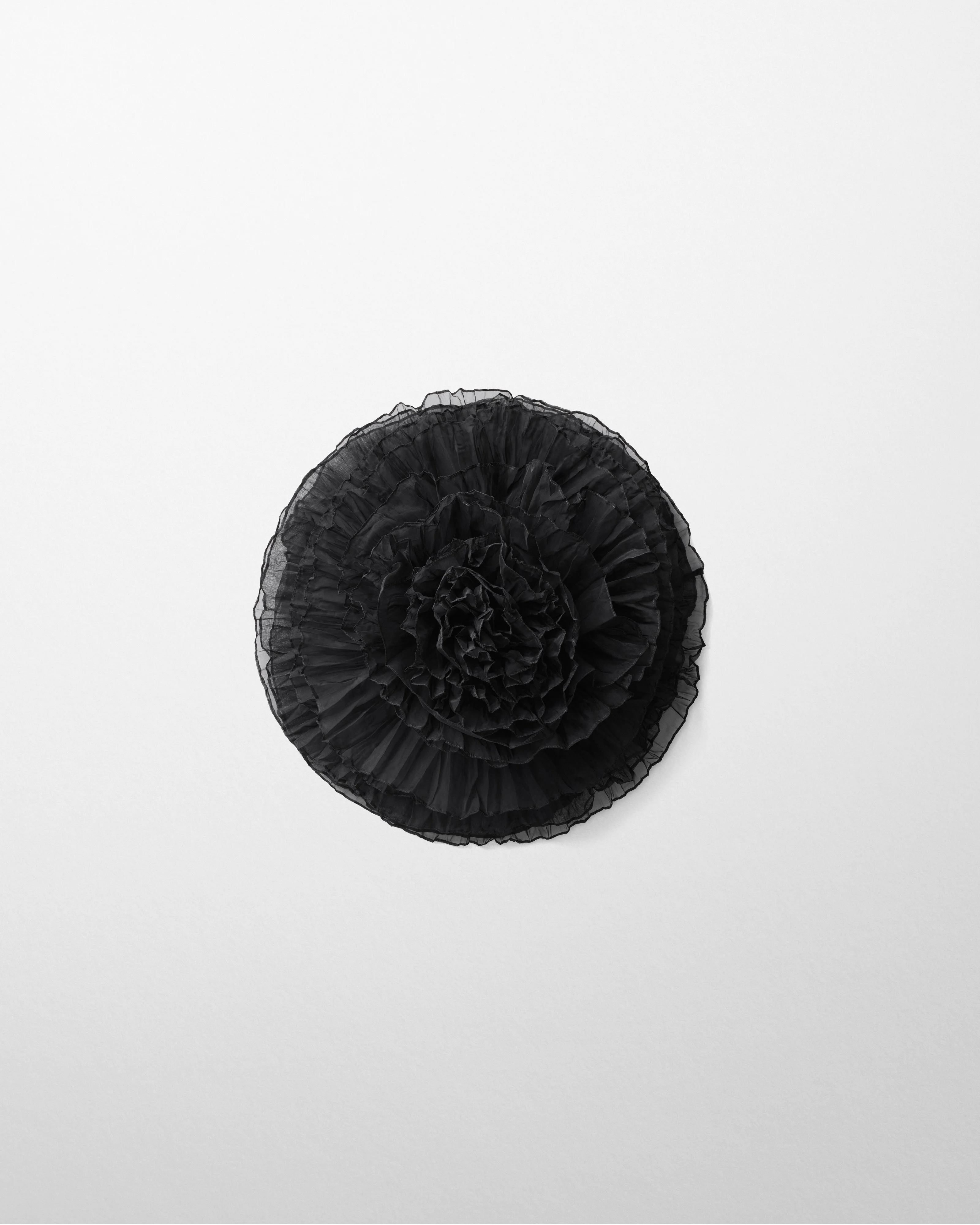FULL BLOOM BROOCH | black silk