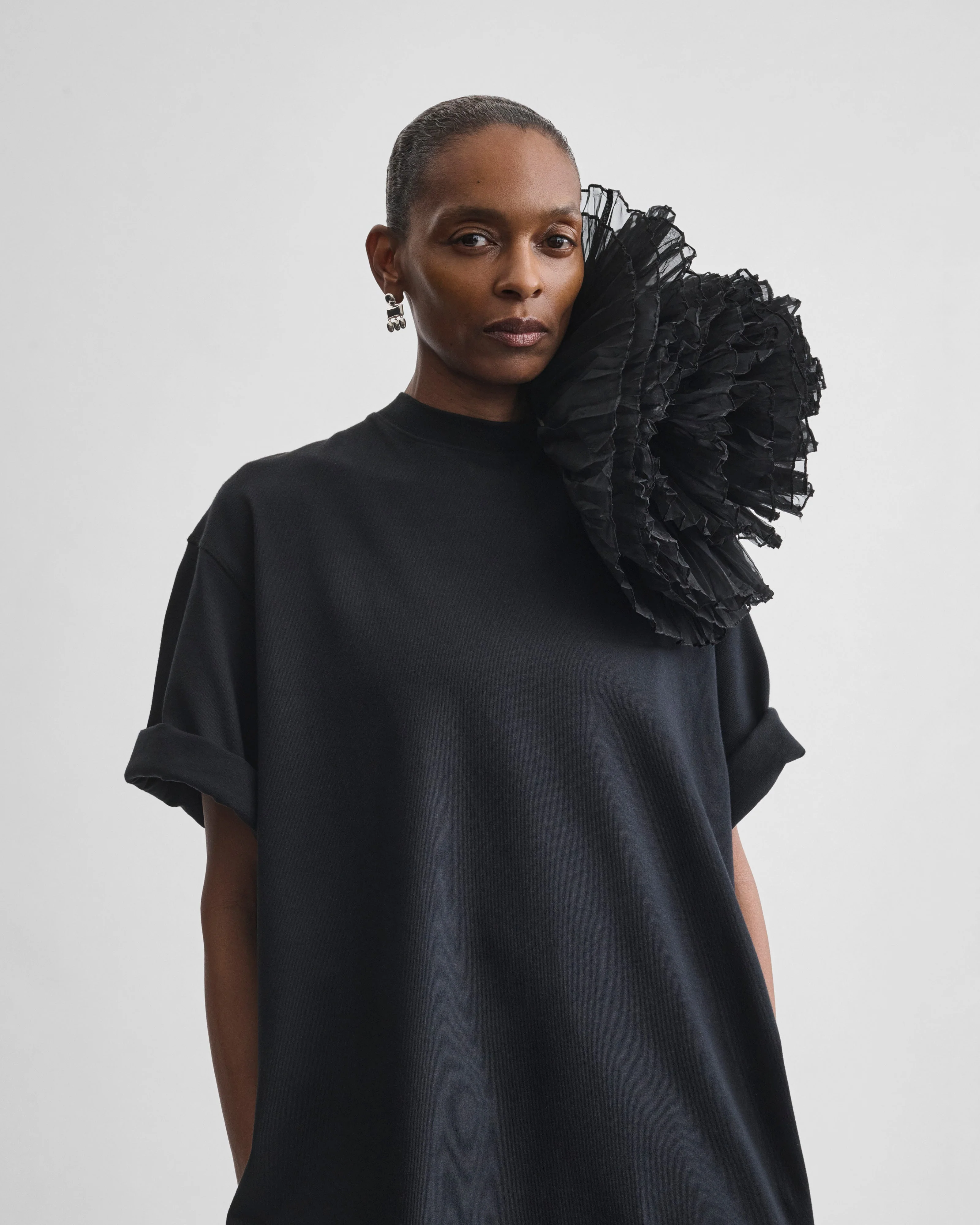 FULL BLOOM BROOCH | black silk - Image 3