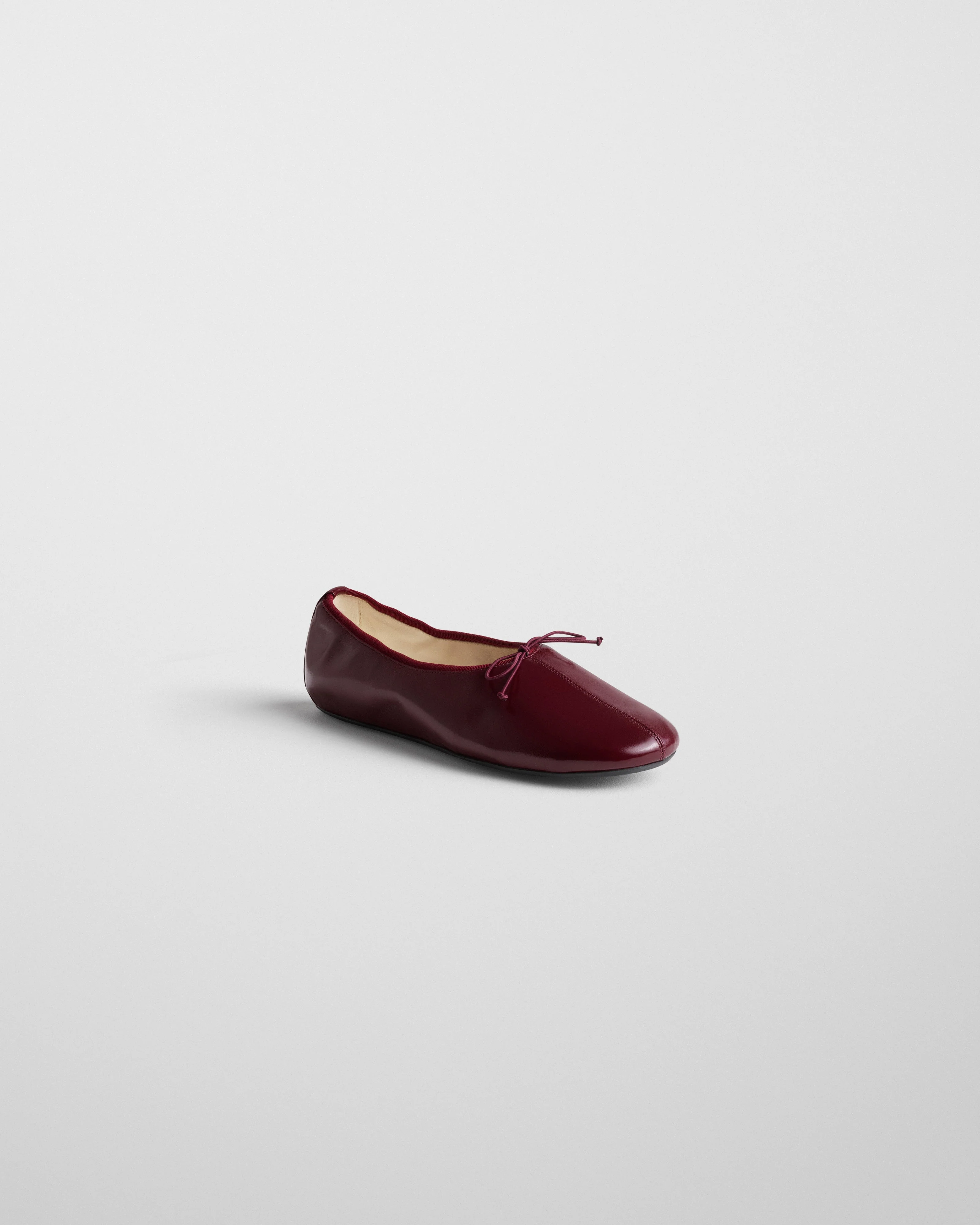 GATHERED FLAT | merlot leather - Image 3