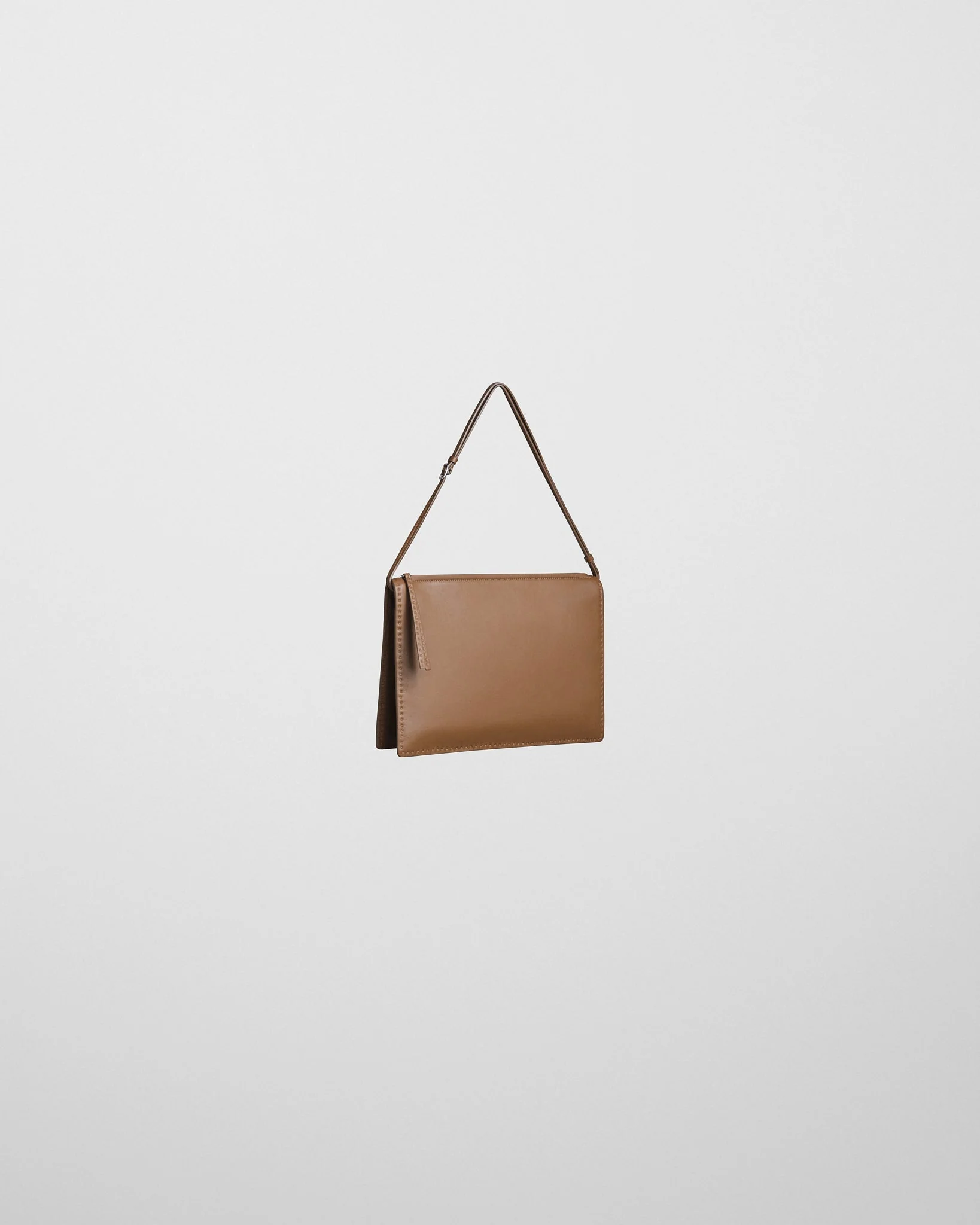 GLOVE POCHETTE | caramel leather - Image 3
