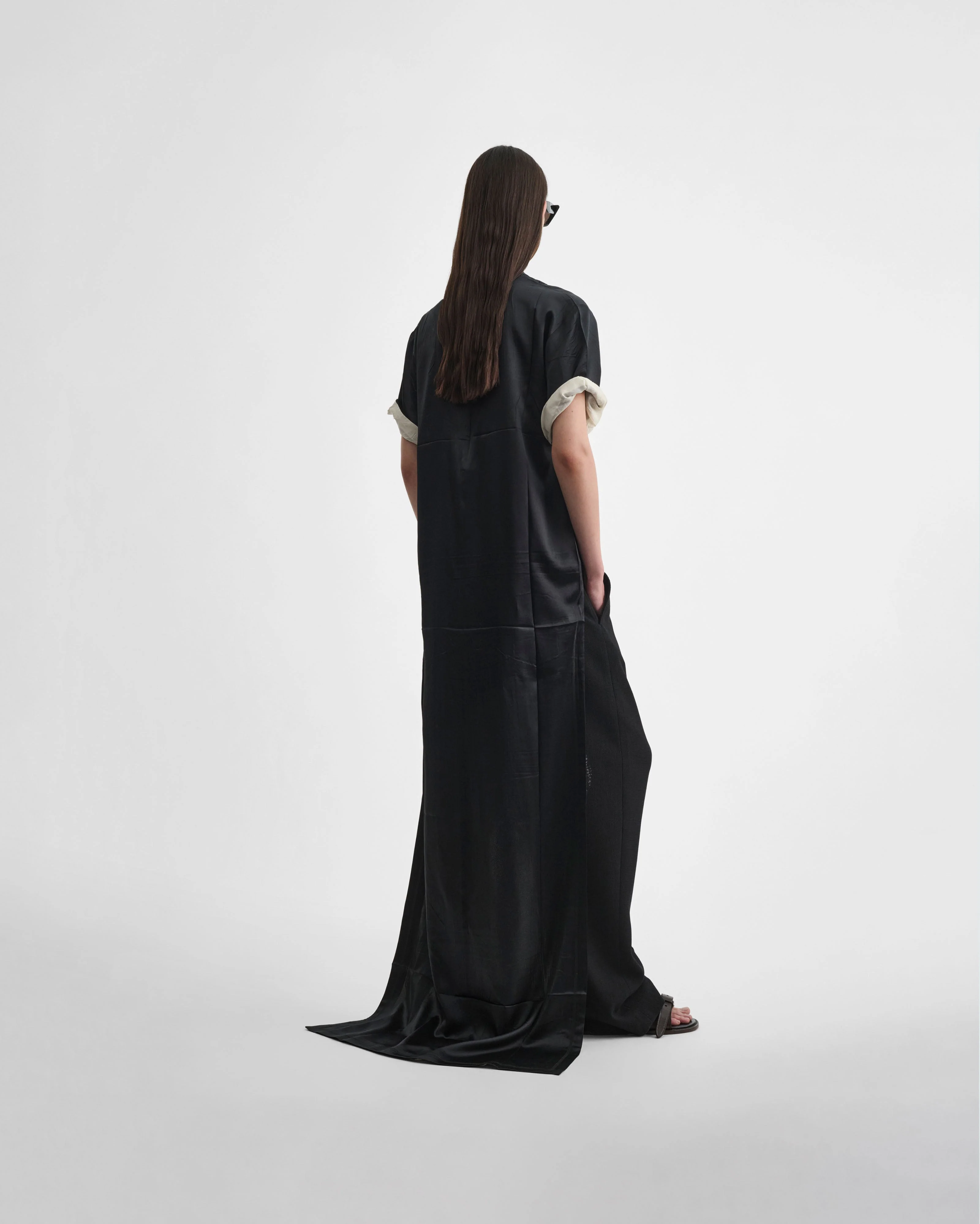 GRAPHIC TRAIN TEE | black silk - Image 4