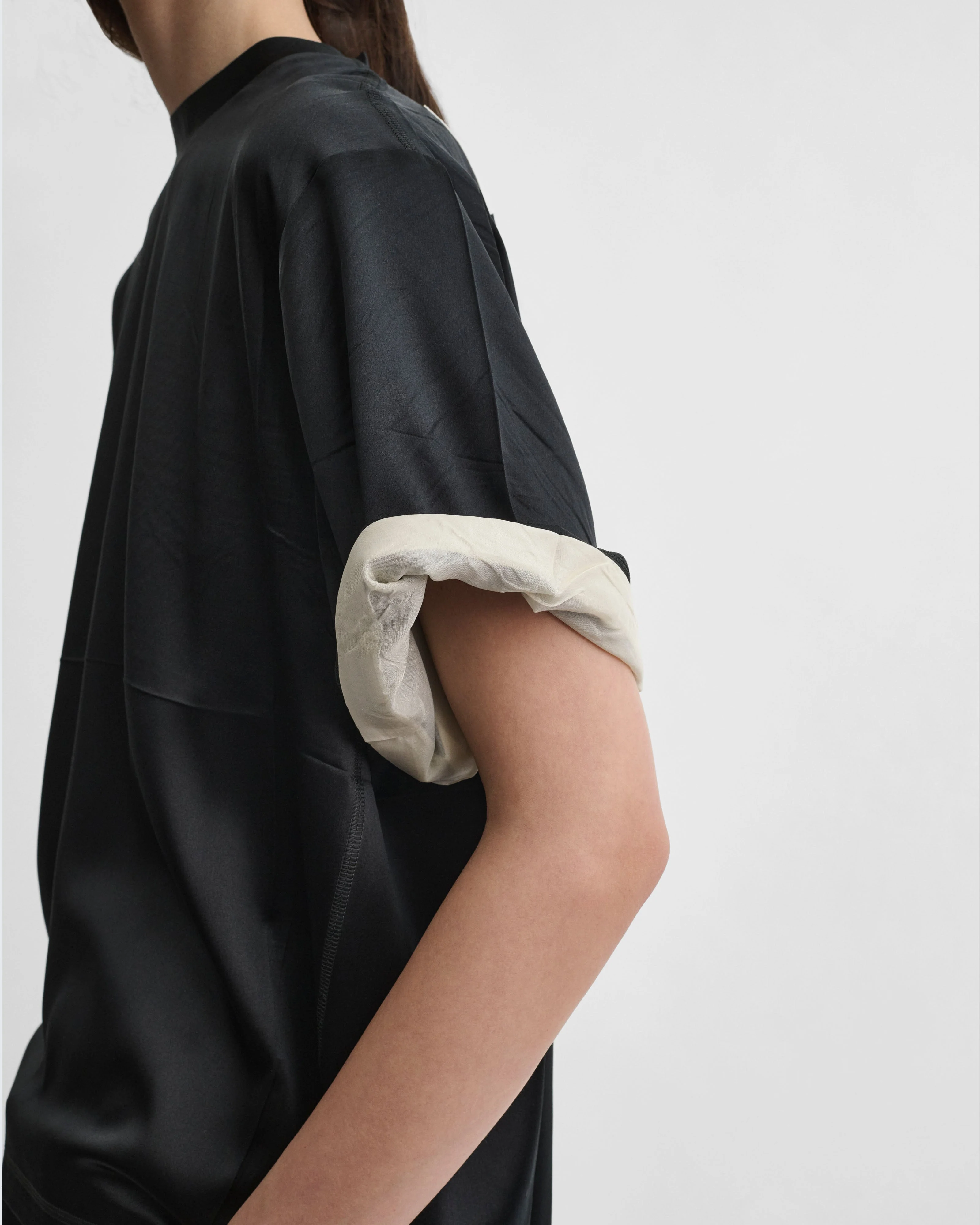 GRAPHIC TRAIN TEE | black silk - Image 5