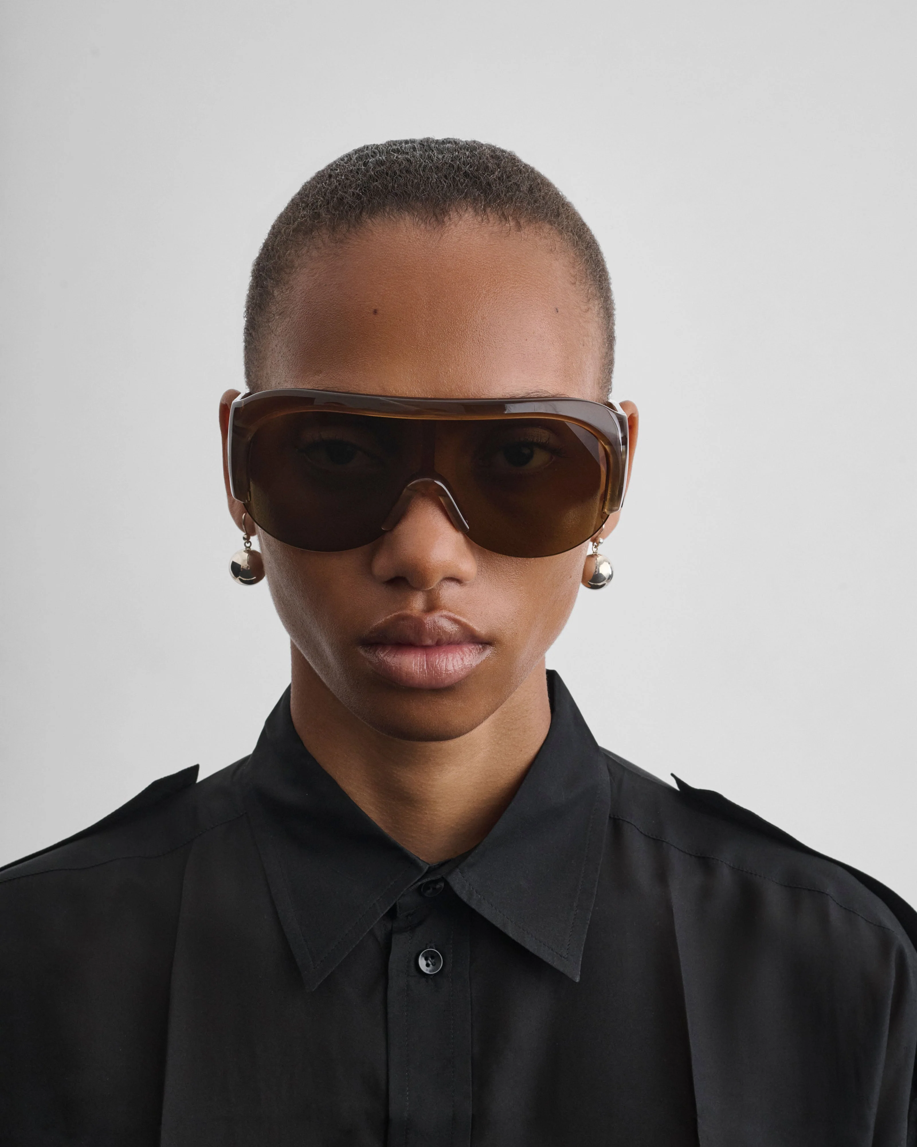 HALF BOMBE SUNGLASSES | conker tortoiseshell acetate - Image 3