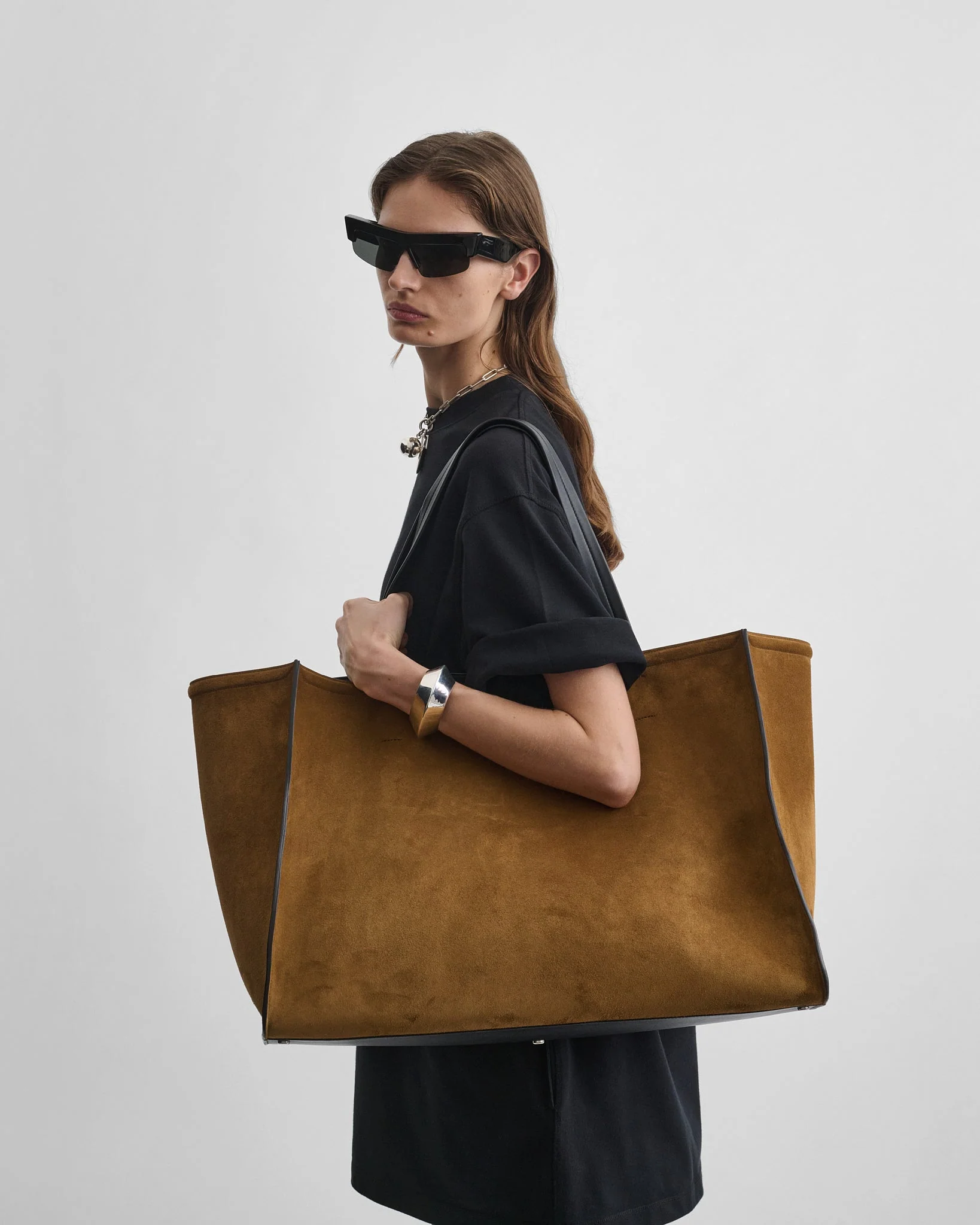 LARGE SLOUCH CABAS | toffee suede - Image 2