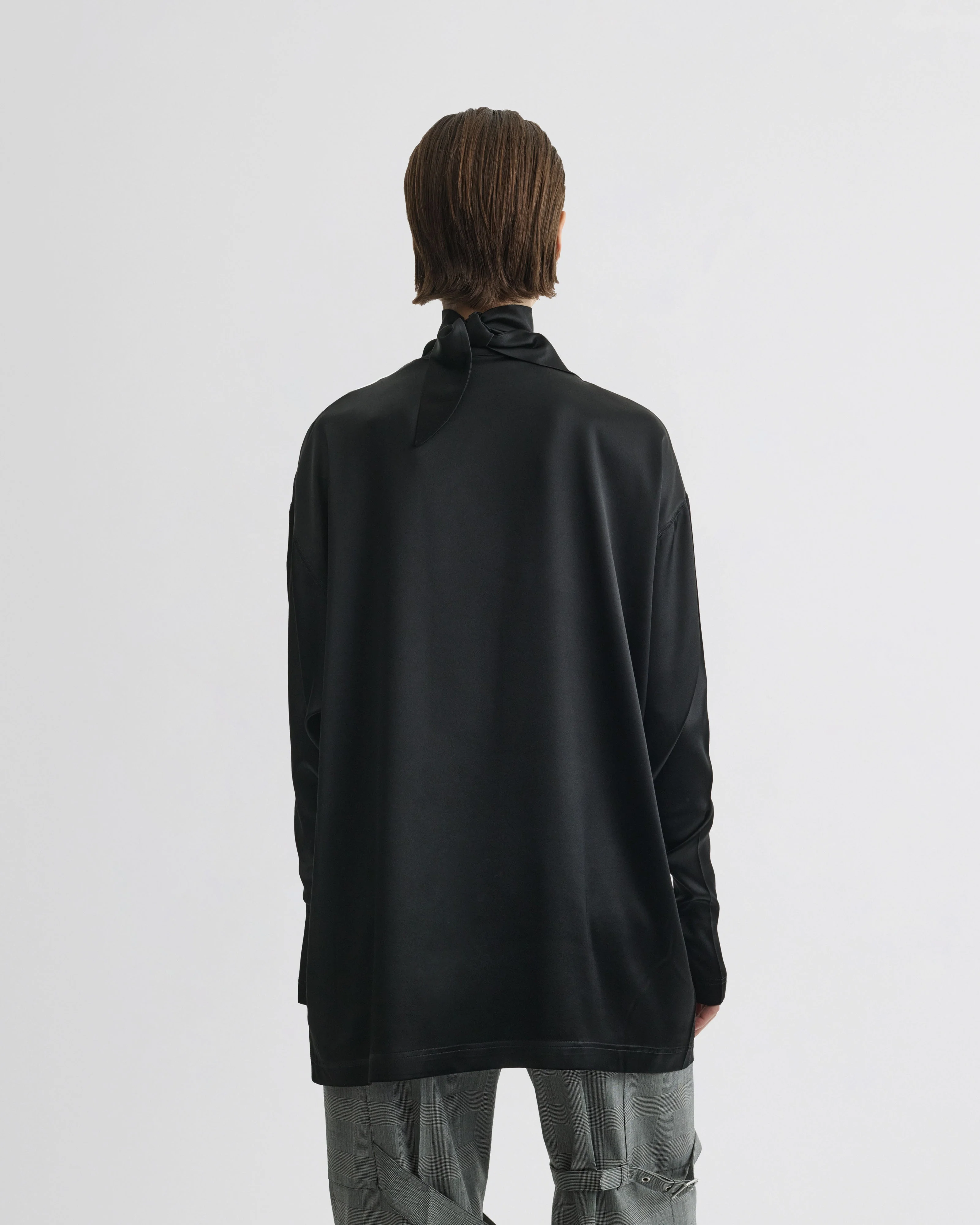LIQUID KNOT COLLAR TOP | black silk - Image 4