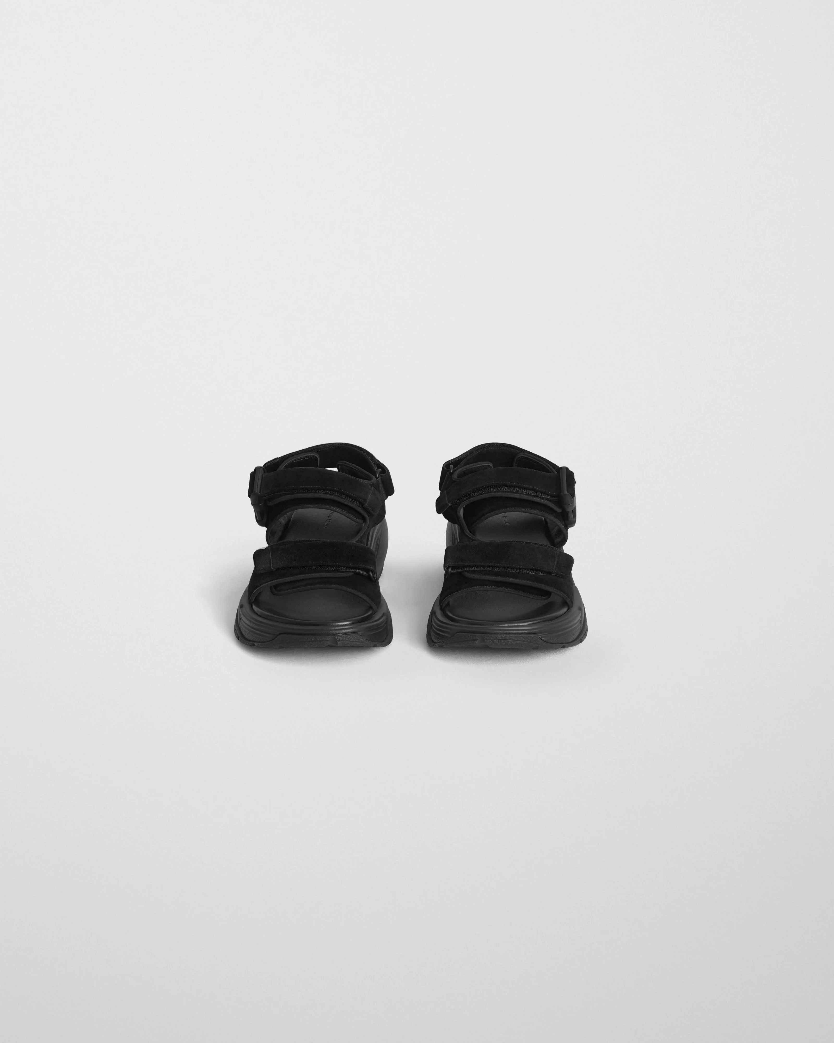 PACE RUNNER | black suede - Image 2
