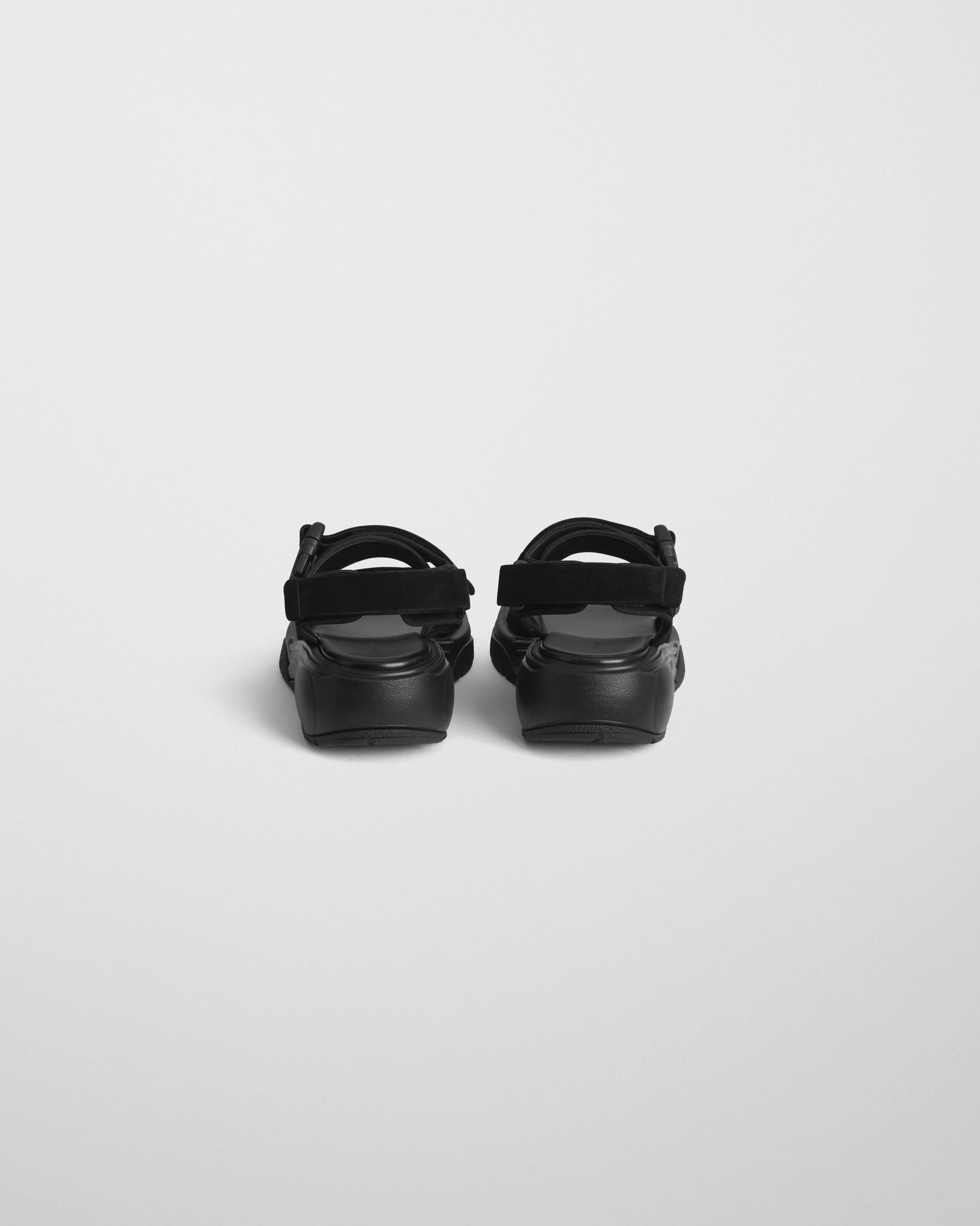 PACE RUNNER | black suede - Image 4