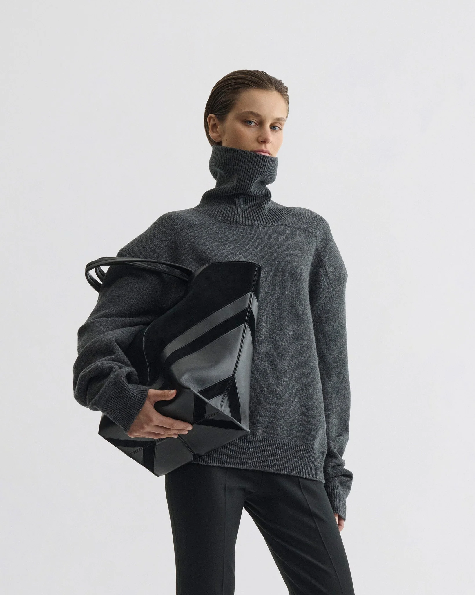 PATCH SHOULDER JUMPER | grey melange wool cashmere - Image 3