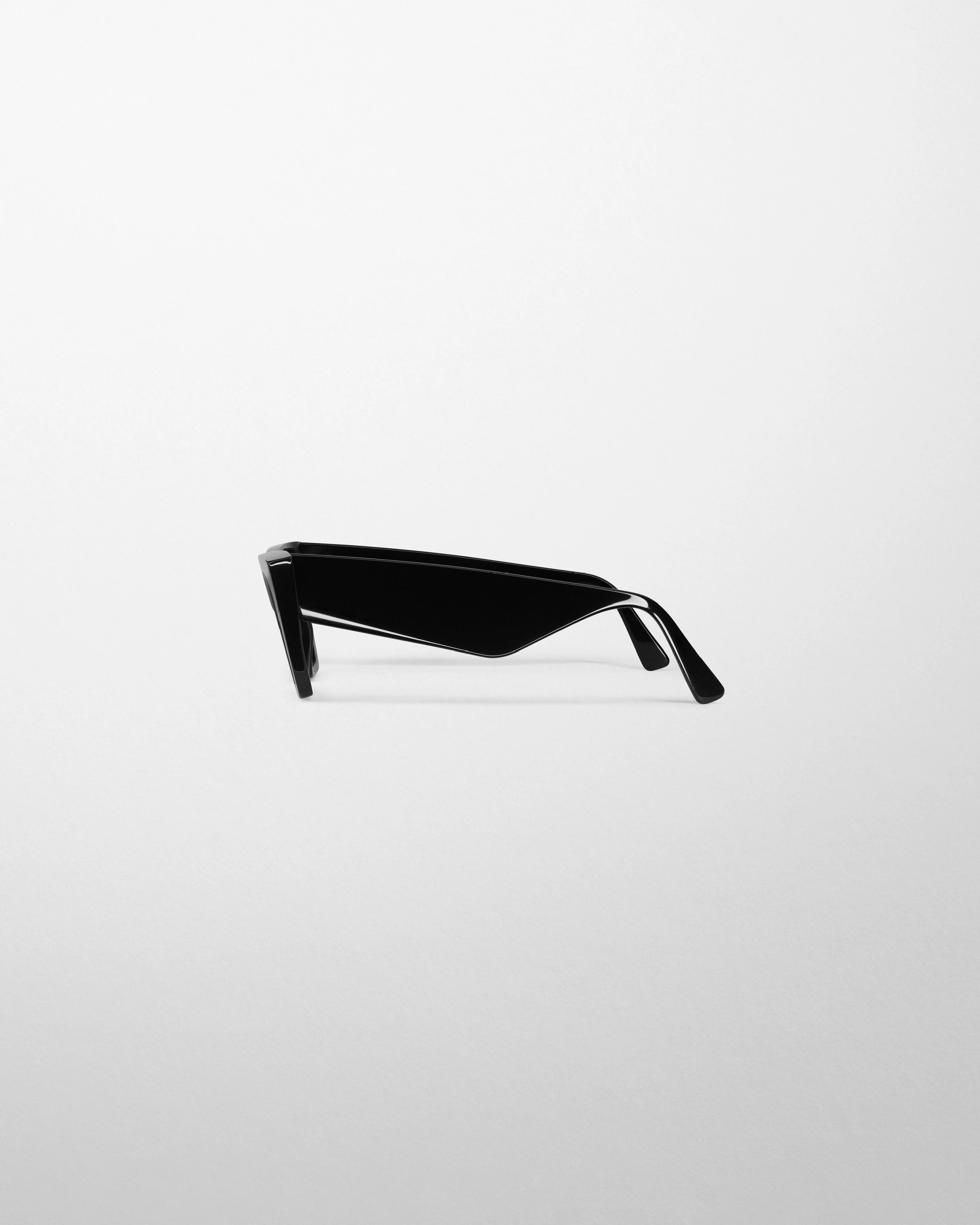 PEAK SUNGLASSES | black acetate - Image 2