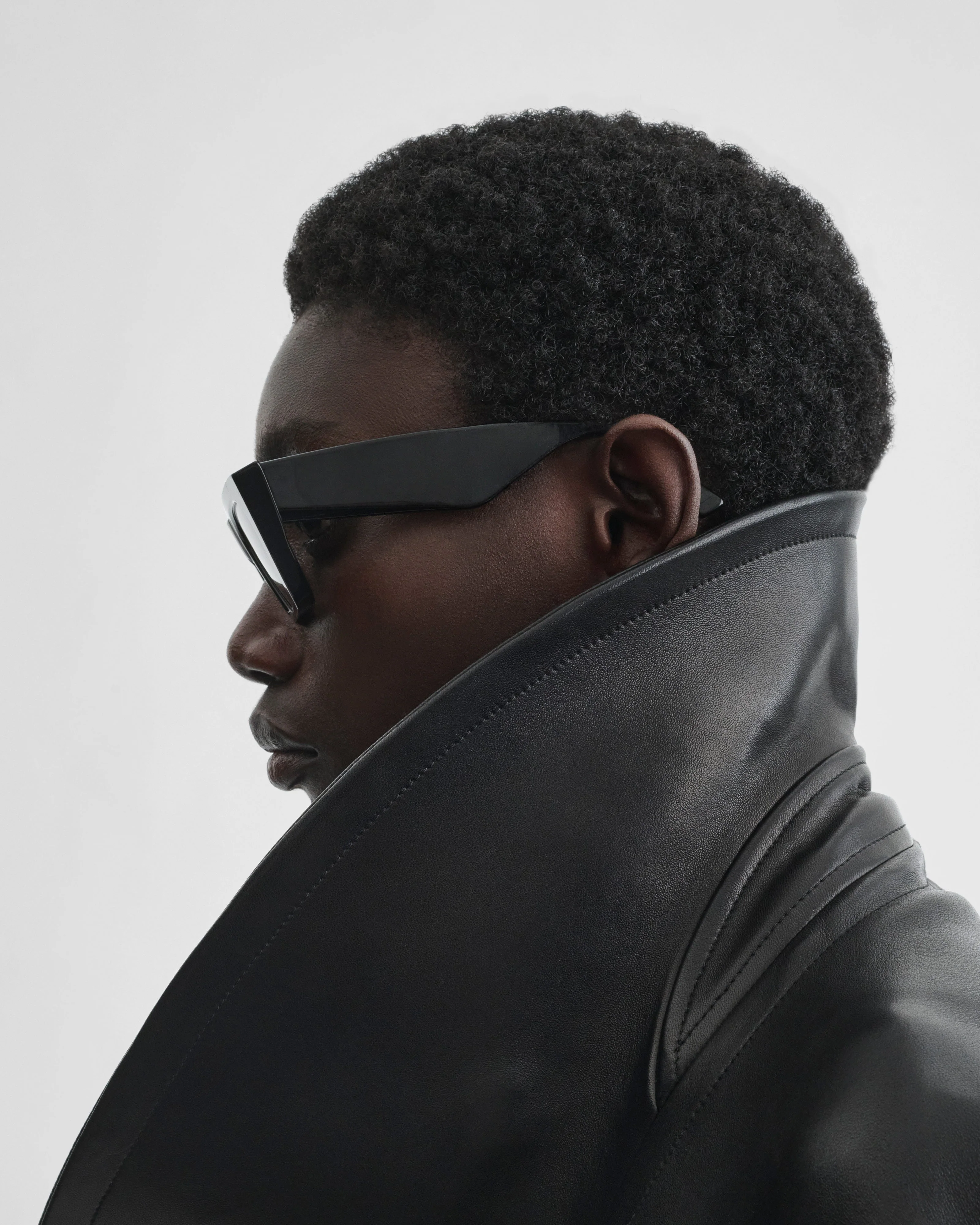PEAK SUNGLASSES | black acetate - Image 4