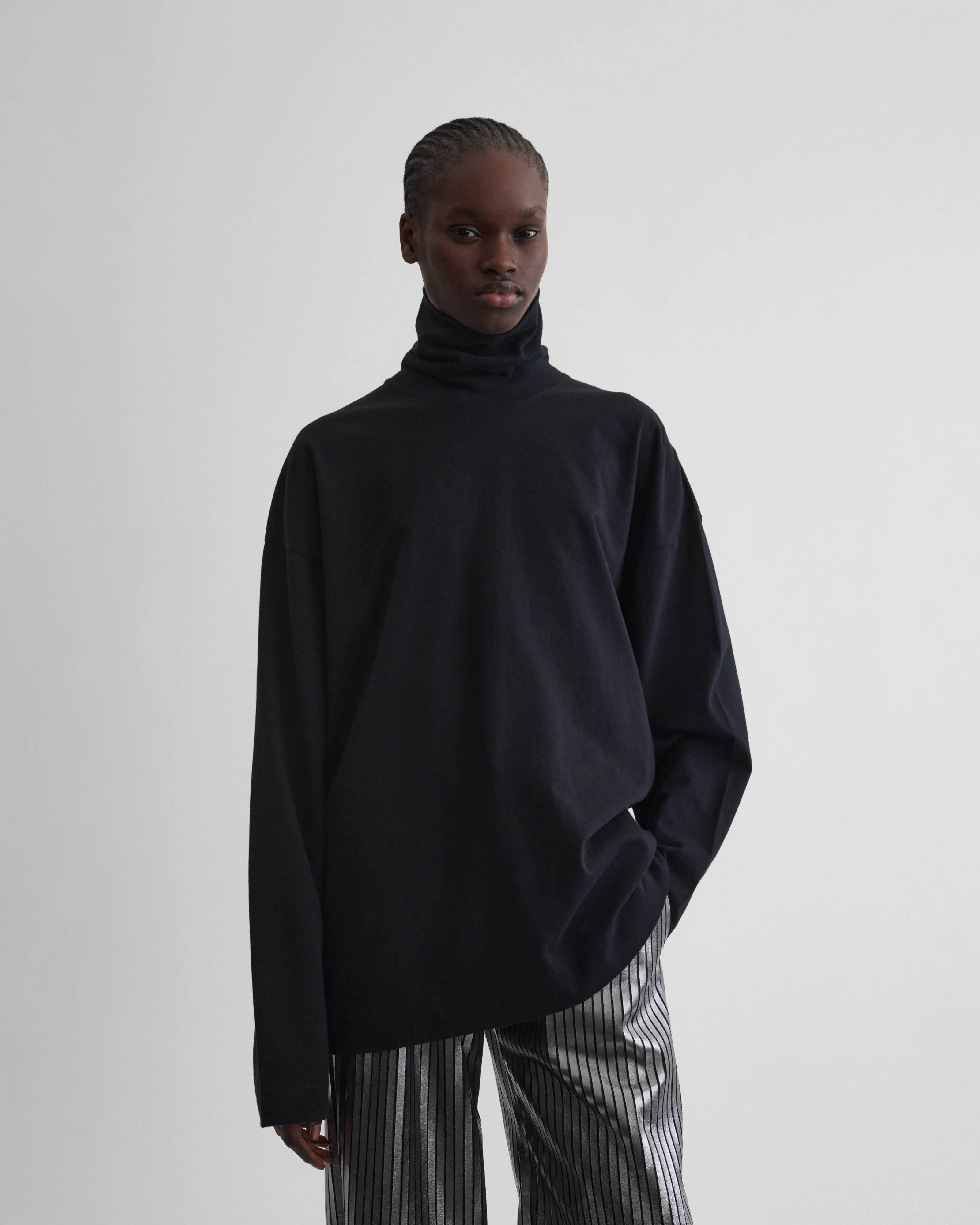 RELAXED LONG SLEEVE JERSEY | black cotton jersey - Image 3