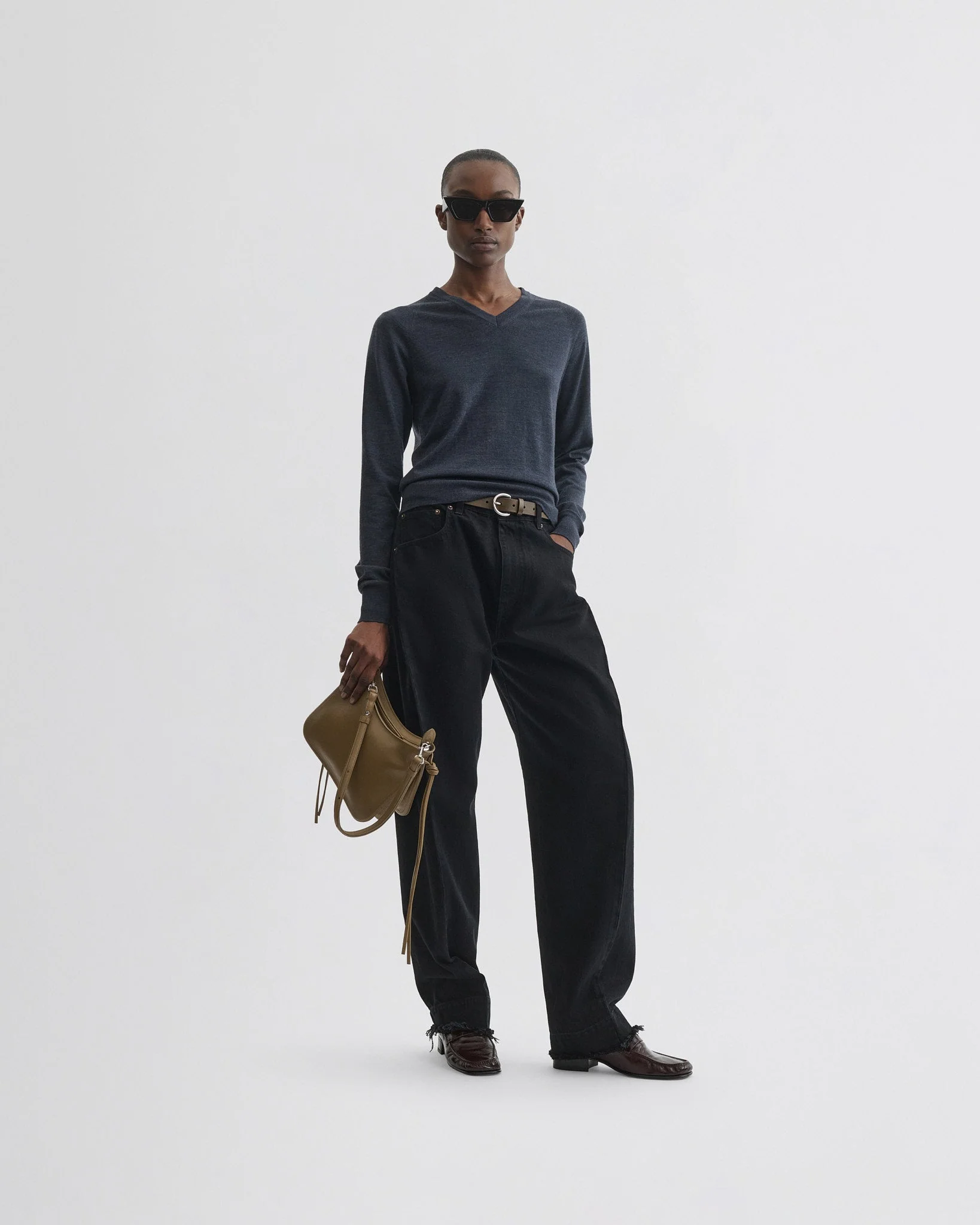 SHRUNK V-NECK | dark blue melange wool - Image 3