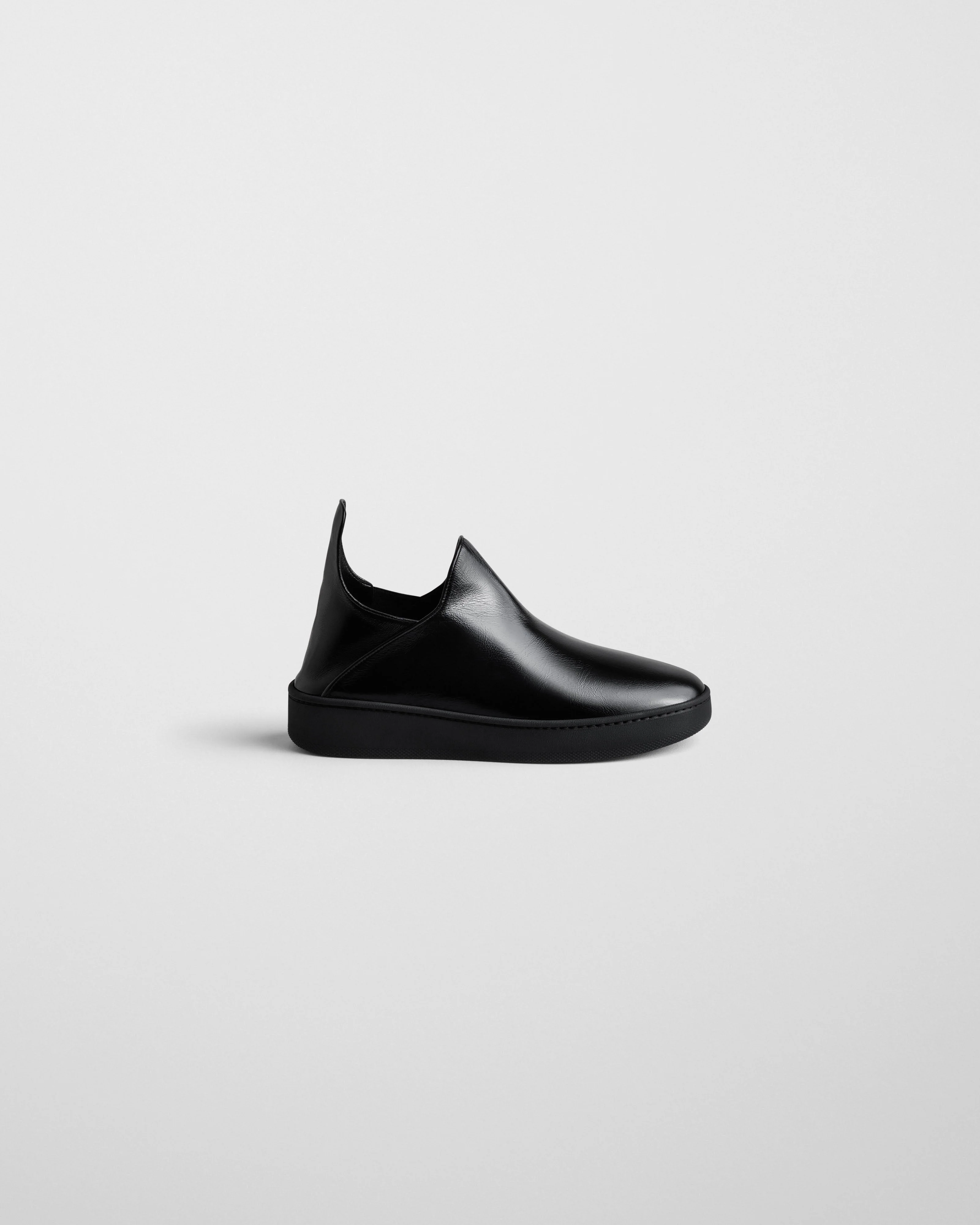 SLIP ON SNEAKER | black leather