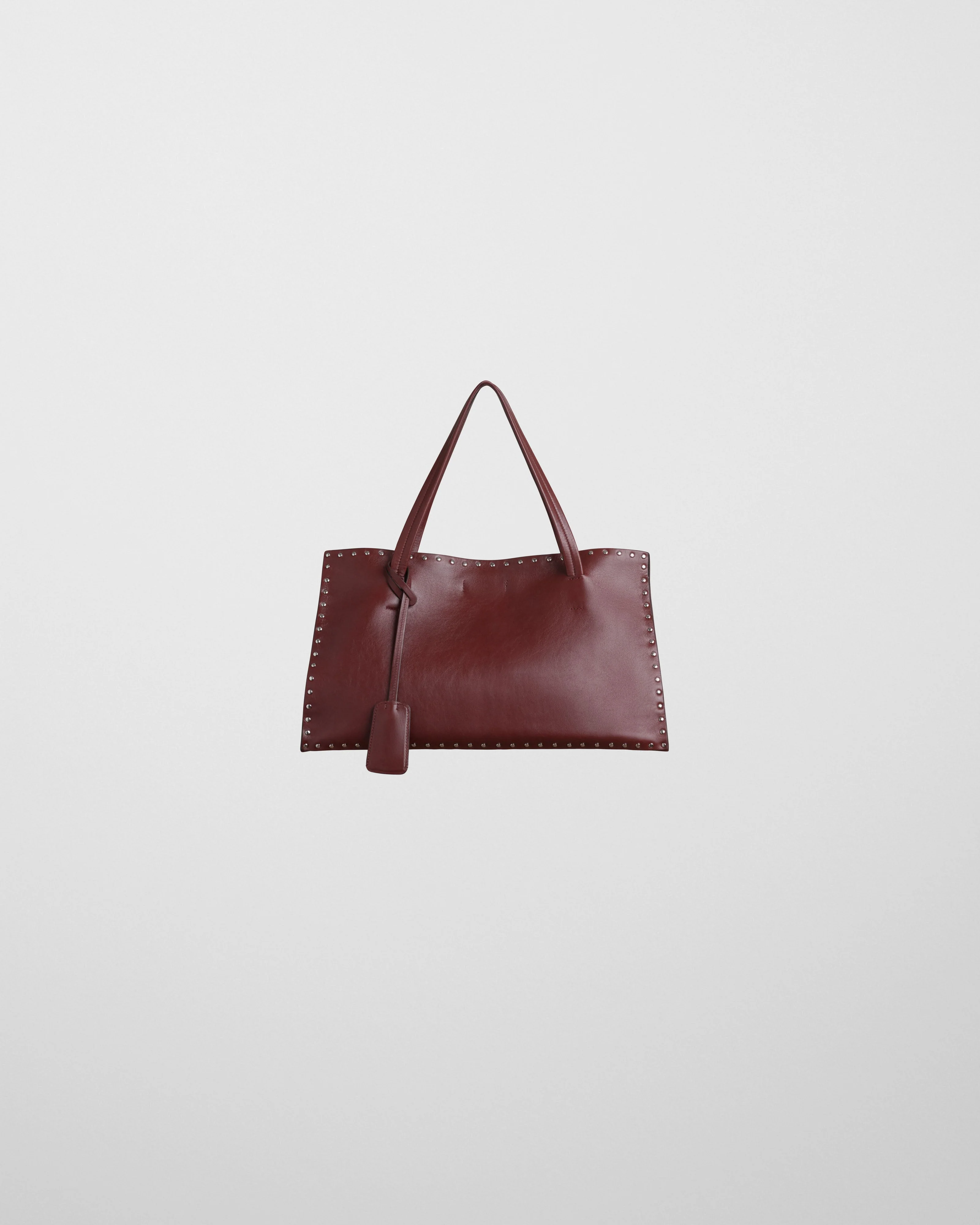 SMALL STUD CABAS | chestnut leather