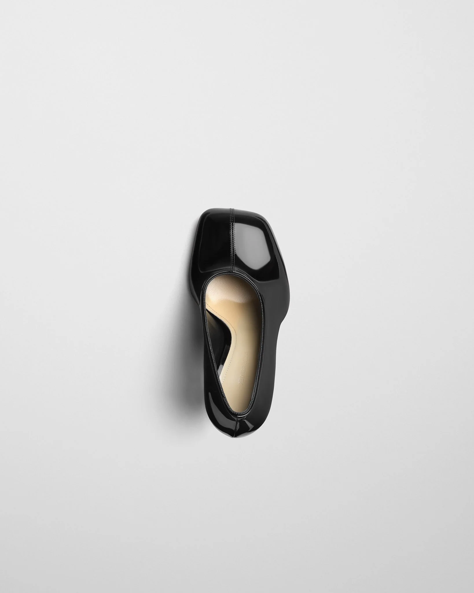 SOFT PUMP | black patent leather - Image 3