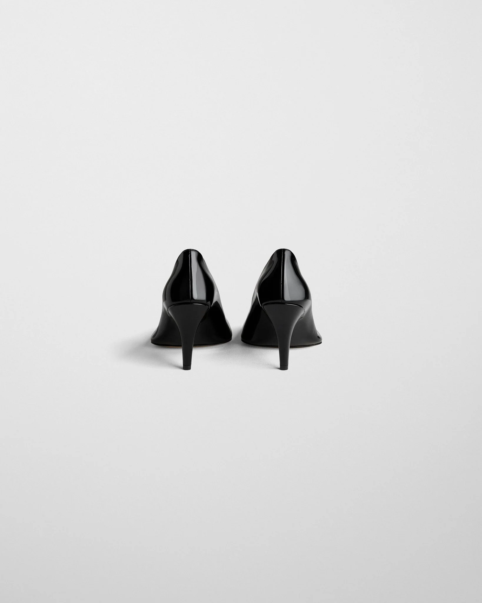 SOFT PUMP | black patent leather - Image 4