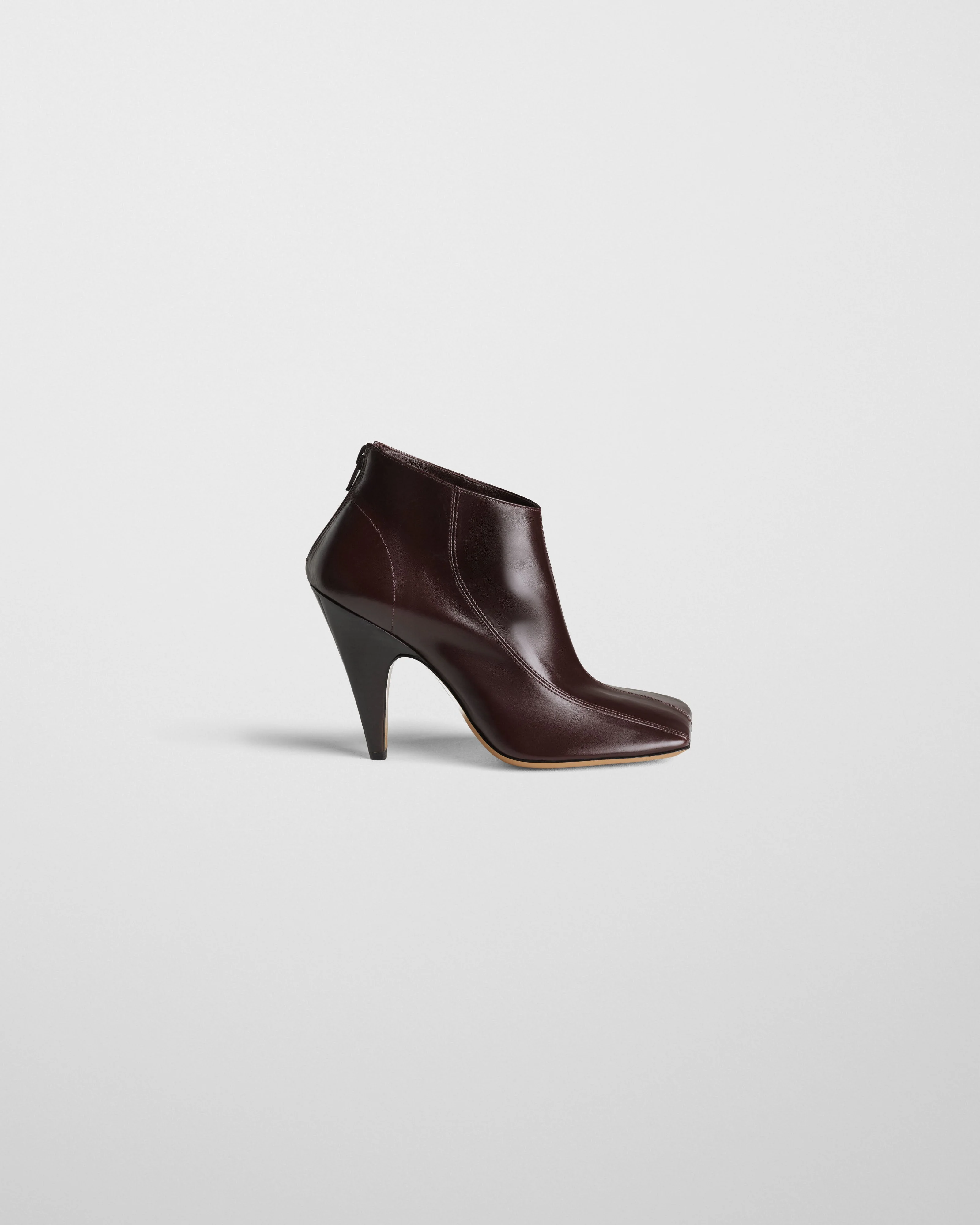 TILT ANKLE BOOT | oxblood leather