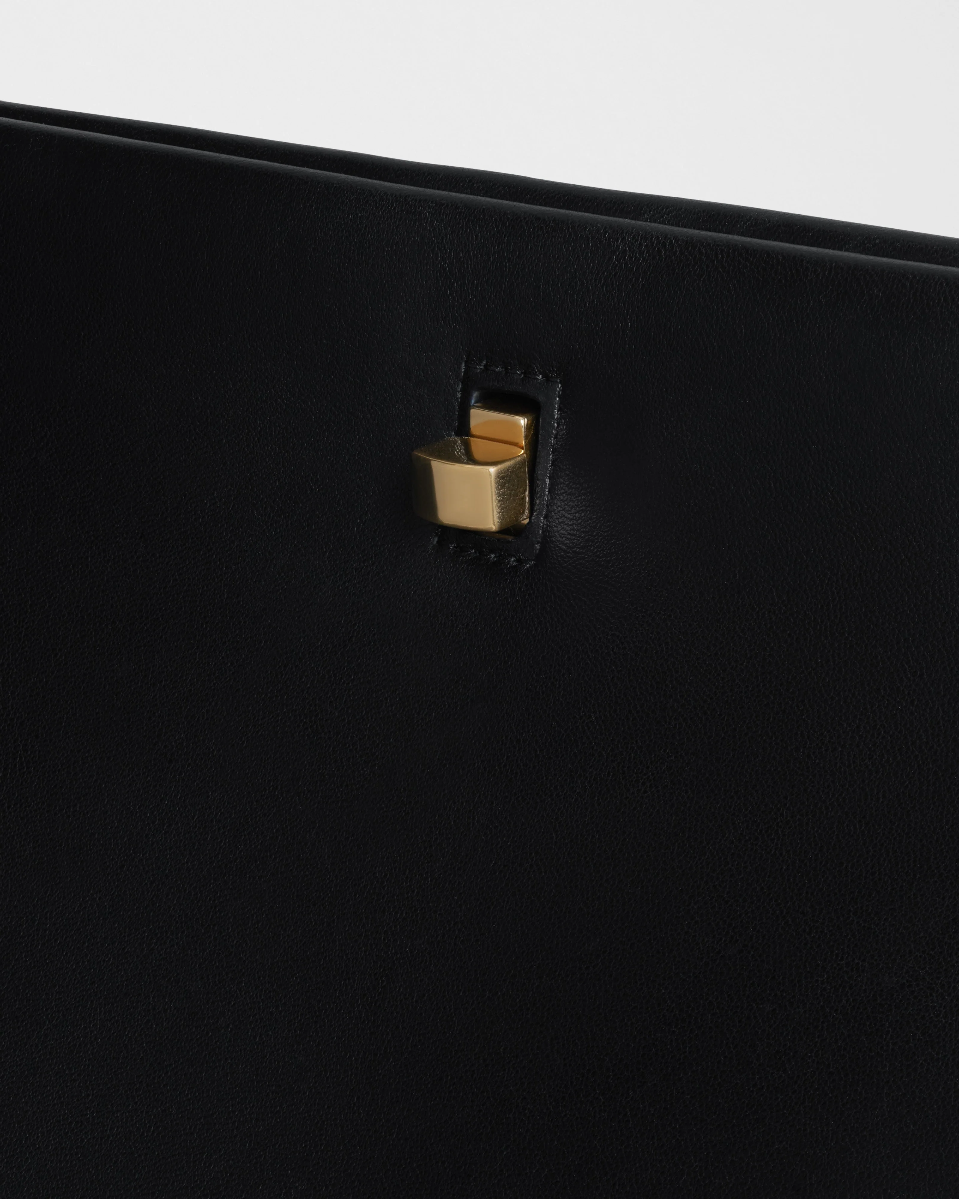 TRIPLEX CLUTCH | black leather with gold - Image 3