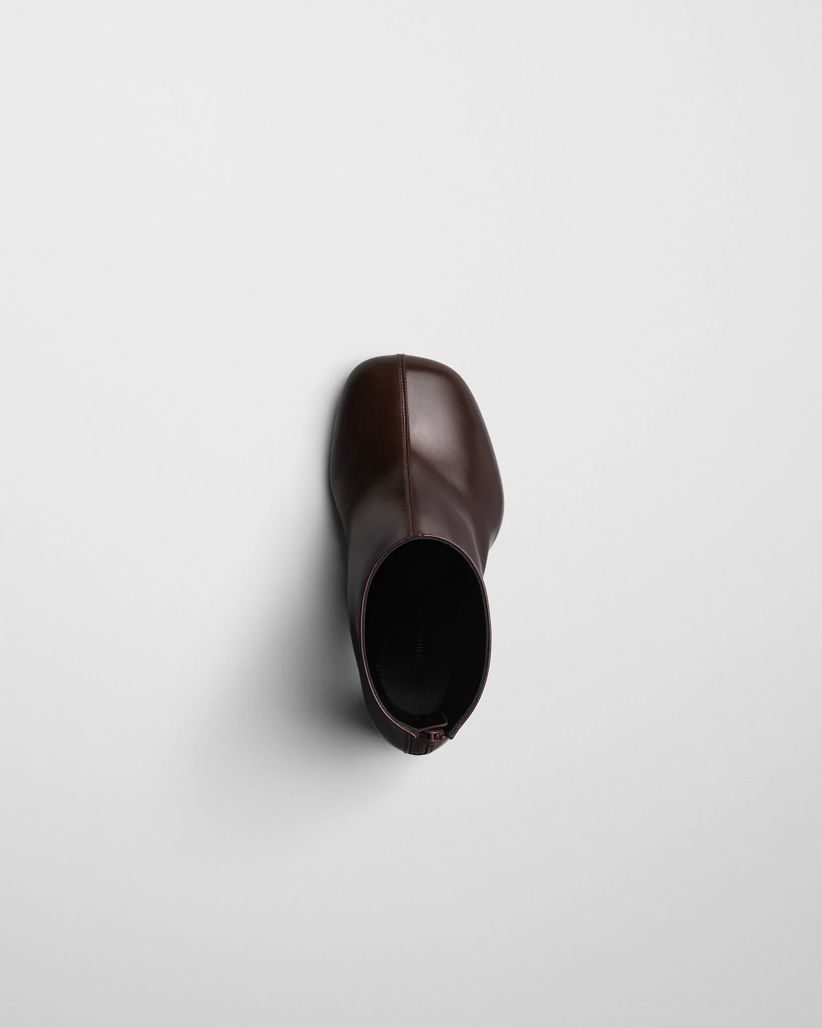 TUG ANKLE BOOT | plum brown leather - Image 3