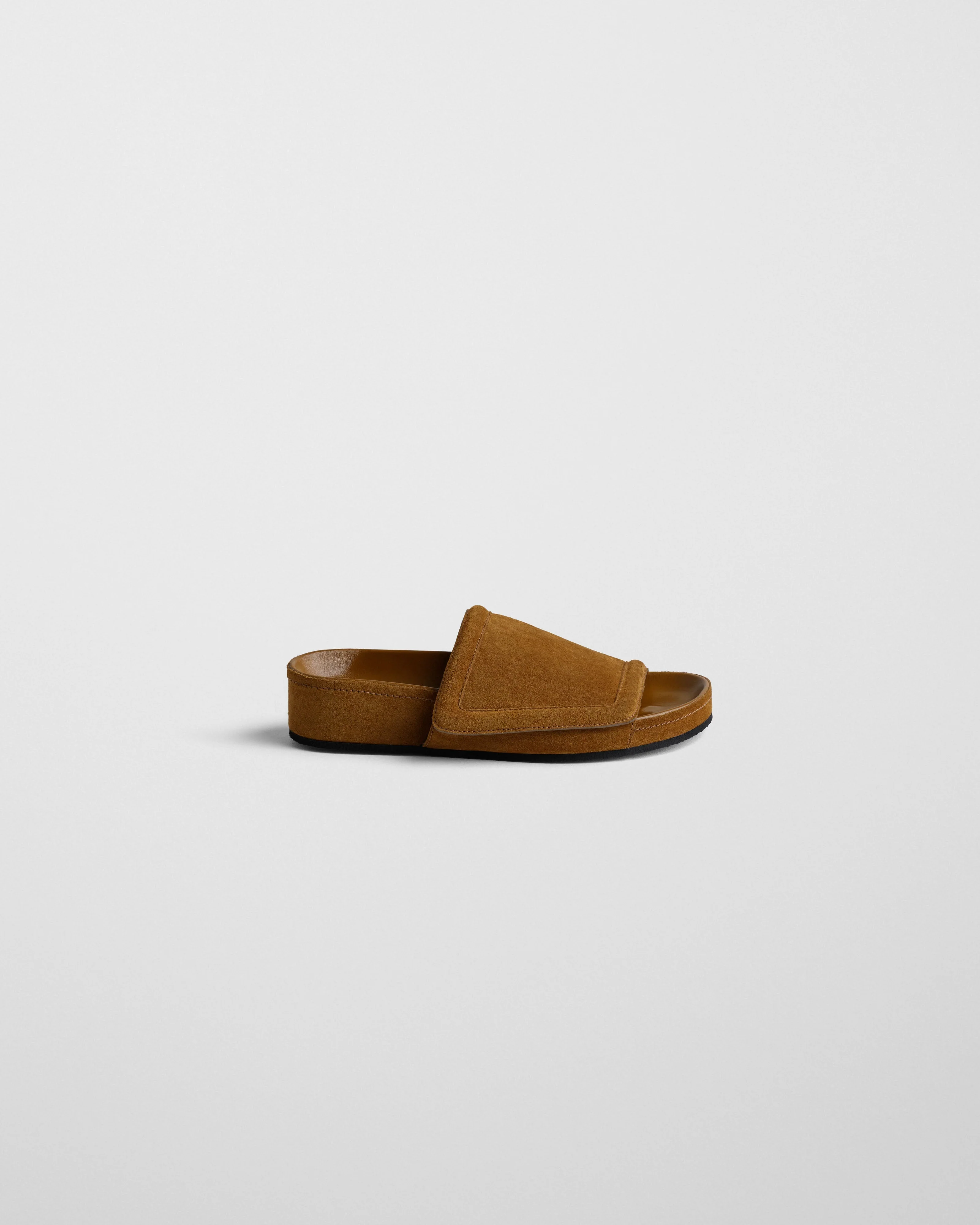 WIDE SLIDE | toffee suede